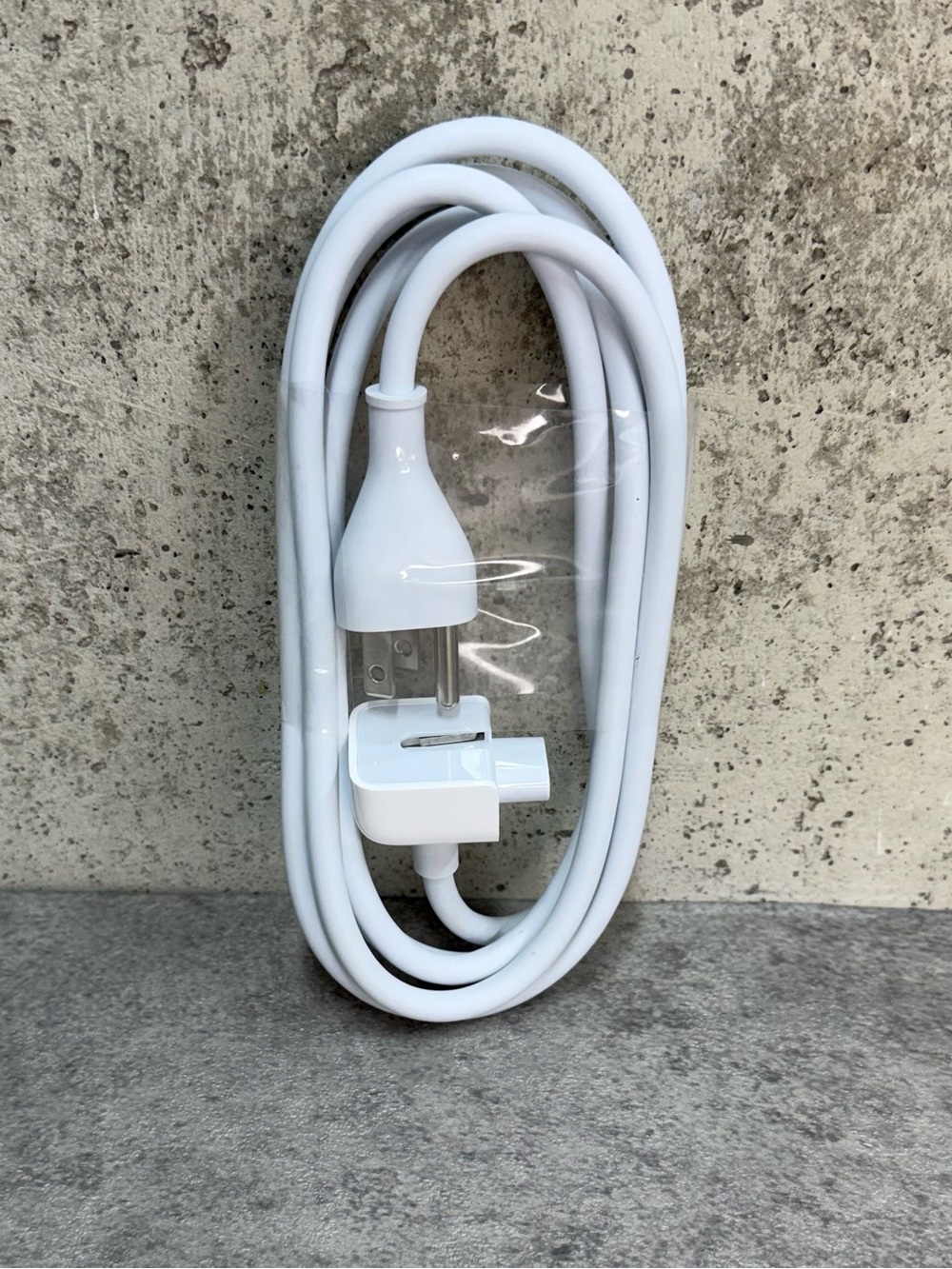 Apple OEM MacBook 6ft Power Adapter Extension Cable New
